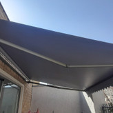 سایبان بازویی کلاسیک ابعاد ۲.۵ در ۳