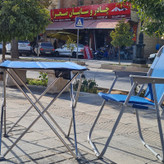 میز اسان بازشو با لوله استیل رویال وروکش ضد اب و قابل شستشو ومحکم و سبک و قابل حمل به همراه 2 عدد جالیوانی و کیف حمل