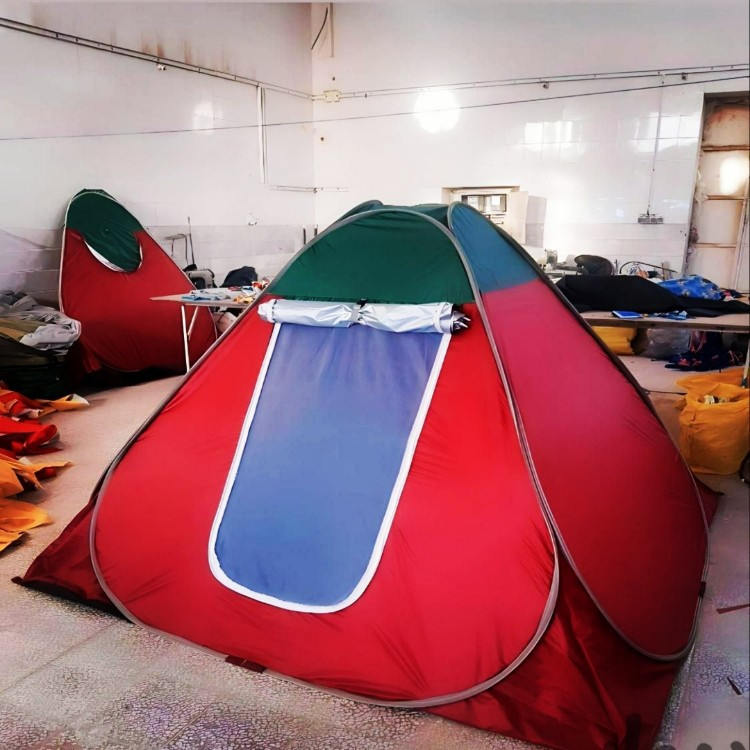 چادر مسافرتی 8 نفره مدل مدل ضدآب نانو شمعی