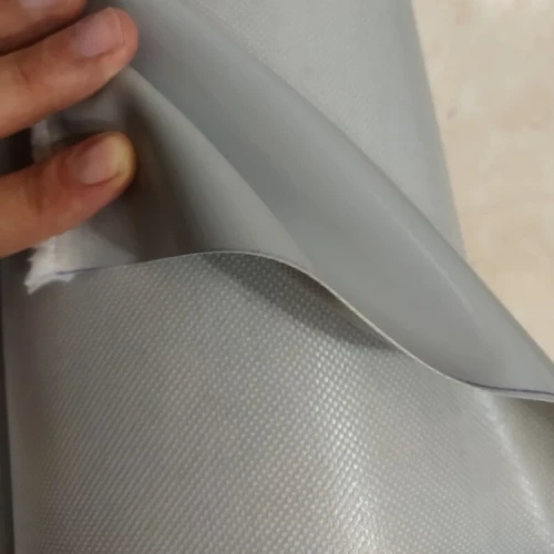 پارچه برزنت سبک آب گریز رنگ طوسی عرض 160 سانتیمتر آرین کاور
